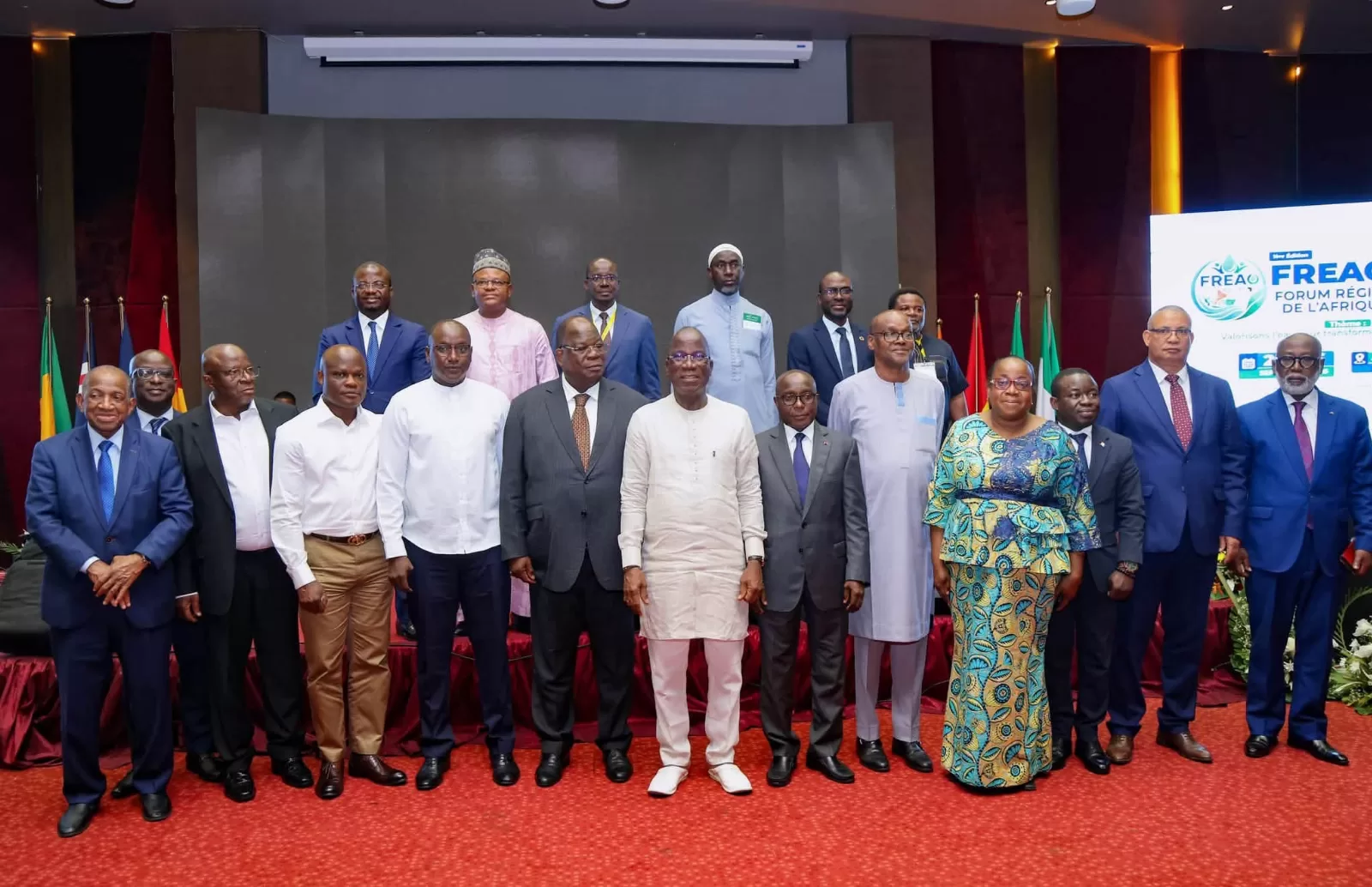 FREAO 2026 : Bassirou Diomaye Faye reçoit le Trophée spécial du Prix de l’Eau de l’Afrique de l’Ouest