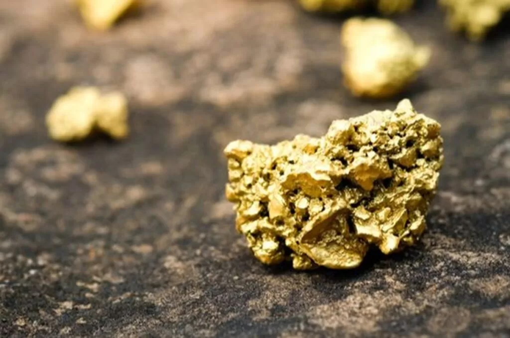 Kédougou : l’or sort du sol, mais où va la richesse ?