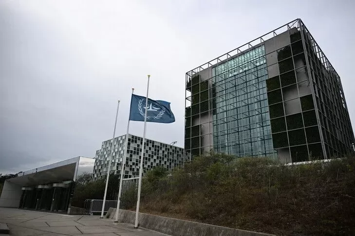 Sanctions contre la CPI : la France et sept parten…