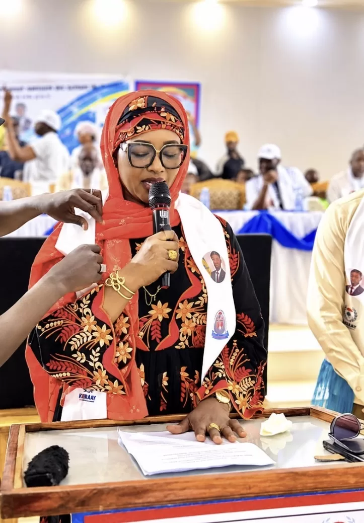 PORTRAIT – POLITIQUE À KAOLACK : ABDOU SALAM DIENG, DIT « FARAKHAN », LE COMMUNICATEUR DE L’OMBRE DE KIIRAAY